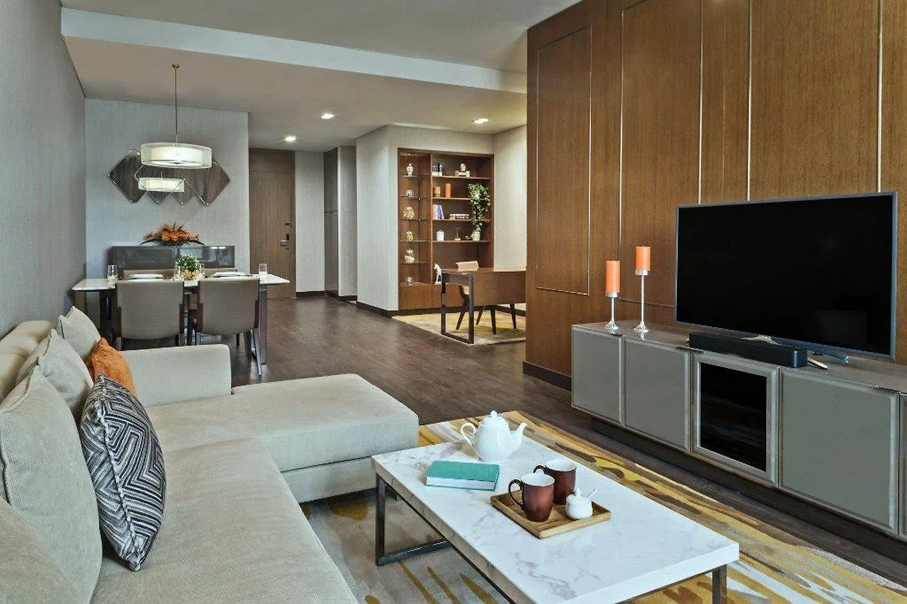 Sedona Suites Πόλη Χο Τσι Μινχ 5*,