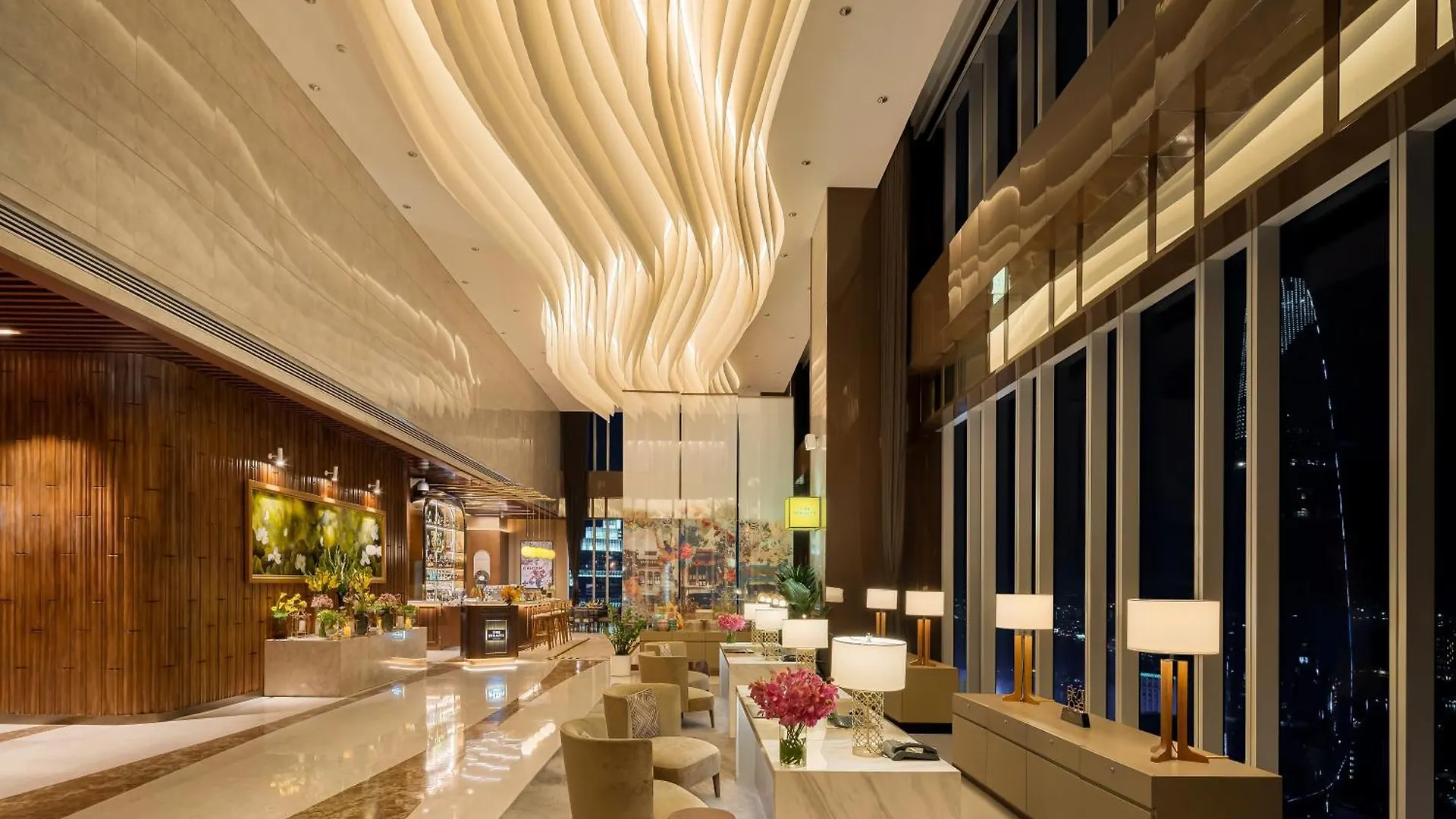 Sedona Suites Πόλη Χο Τσι Μινχ 5*,