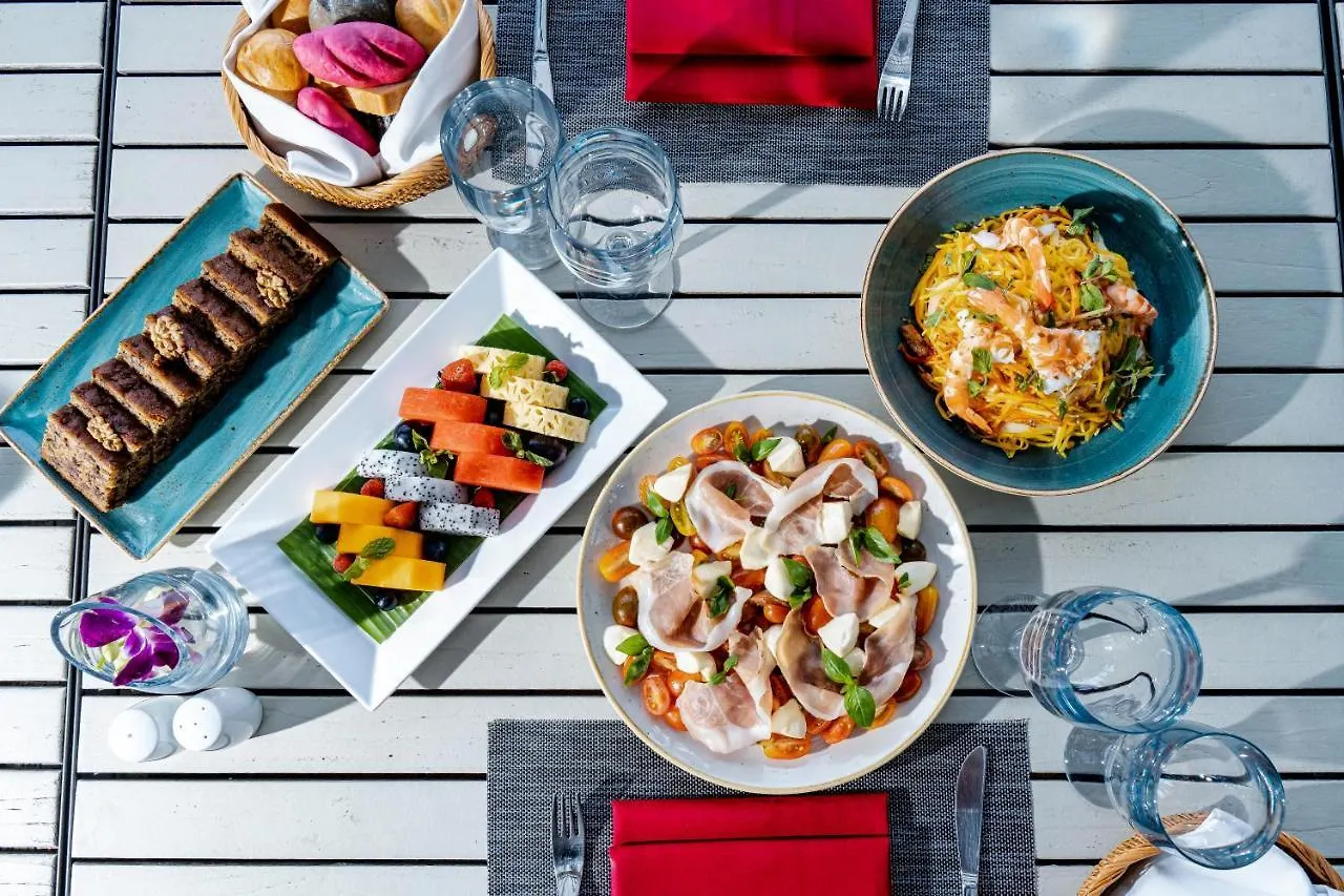 Sedona Suites Ho Či Minovo Město 5*,  Vietnam